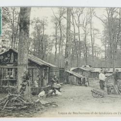 CPA Loges de B&ucirc;cherons et de fendeurs en For&ecirc;t de Blois