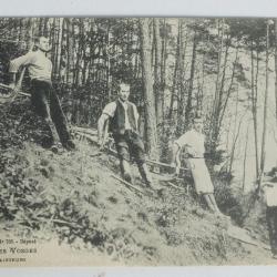 CPA Hautes-Vosges Les schlitteurs