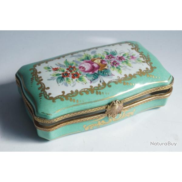Boite porcelaine peinte Fleurs