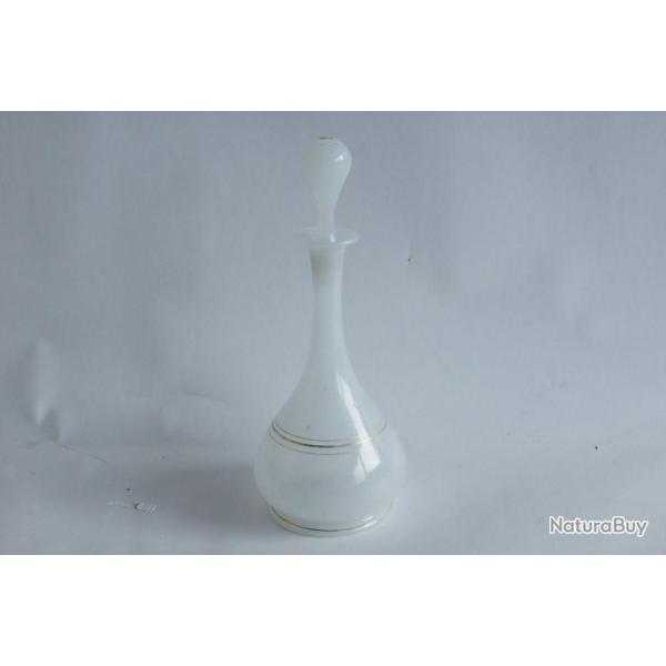 Flacon opaline XIXe si�cle
