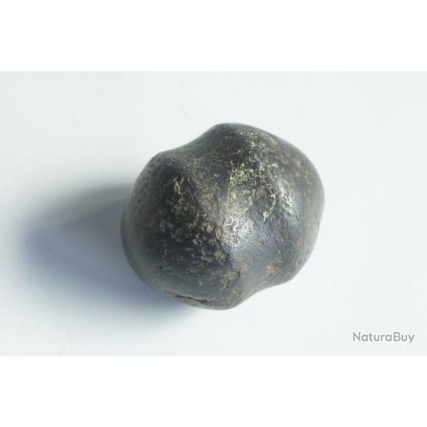 Boleadora Pierre sculpt�e Jiwaya P�rou Andes