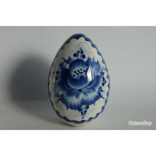 OEuf de P�ques porcelaine peinte Gzhel Russie