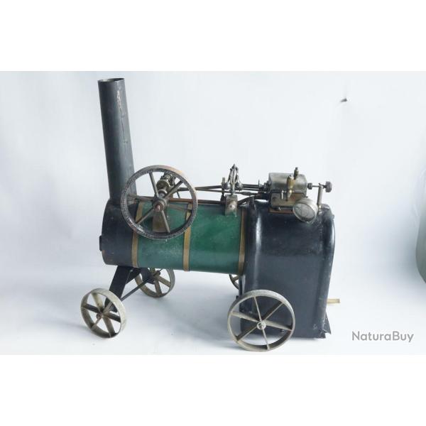 Ancienne Machine � vapeur Locomobile