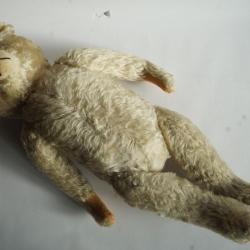 Ancien Ours en peluche articul&eacute; mohair