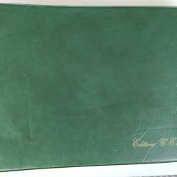 Classeur documents philat&eacute;liques officiels, sur soie, ann&eacute;e 1978 compl&egrave;te.