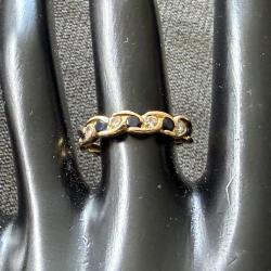 Bague type demie alliance am&eacute;ricaine - or 18 carats avec diamants et saphirs- taille 53