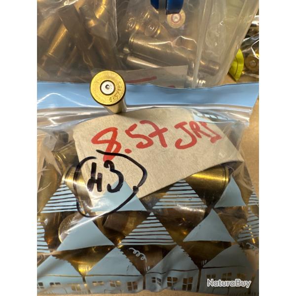 �tuis de 8.57 JRS
