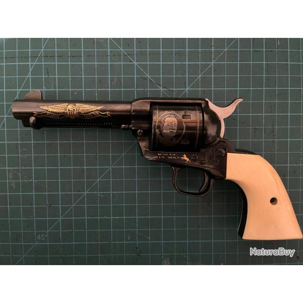COLT SAA John Wayne Commemorative