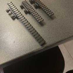 Rallonge picatinny deport&eacute; moyen et 14 slots id&eacute;al pour montage optiques