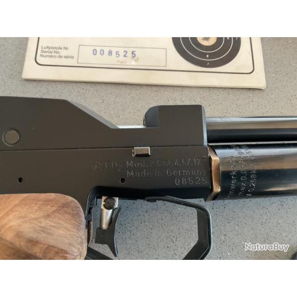 Pistolet Feinwerkbau Mod 2