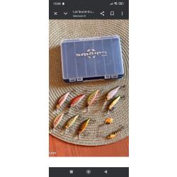 Lot de leurre truite Illex et Megabass sp&eacute;cialement con&ccedil;ue pour la p&ecirc;che de la truite +bo&icirc;te Sakura