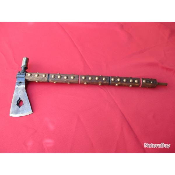 tomahawk  calumet non fonctionnel amerindien cloutes
