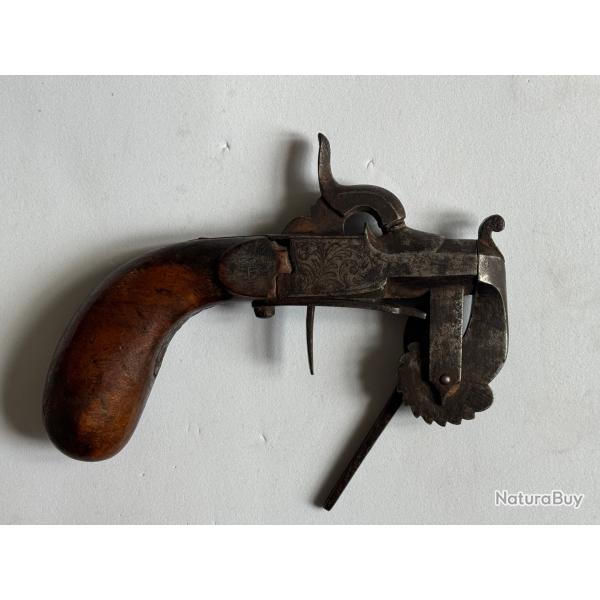 Pistolet testeur et doseur de poudre � percussion XIX �me si�cle