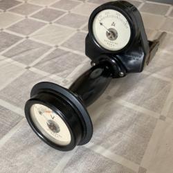 Vends testeur d'accumulateurs