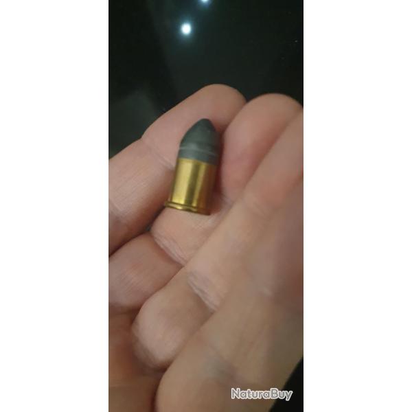 UNE CARTOUCHE ANCIENNE 41RF DERRINGER ANCIENNE A POUDRE NOIRE ET PLOMB