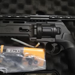 Pistolet de d&eacute;fense