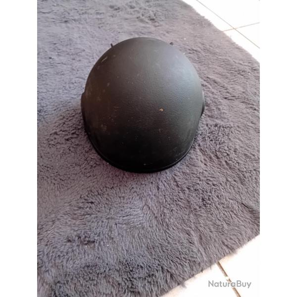 CASQUE KEVLAR ANGLAIS MK6 KEVLAR 2�me g�n�ration de niveau 3A