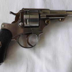Magnifique revolver Mod&eacute;le 1873