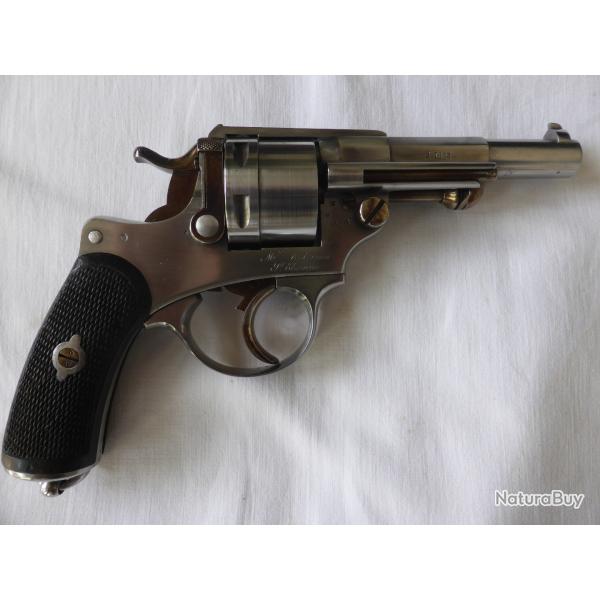 Magnifique revolver Mod�le 1873