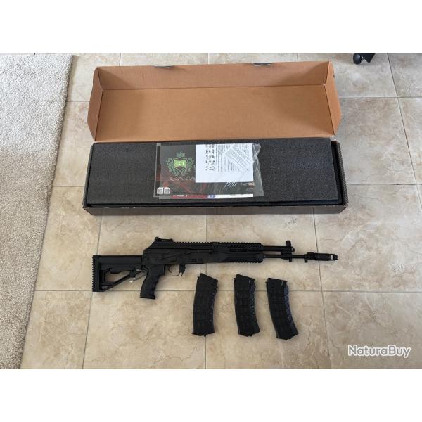 AK 12 LCT