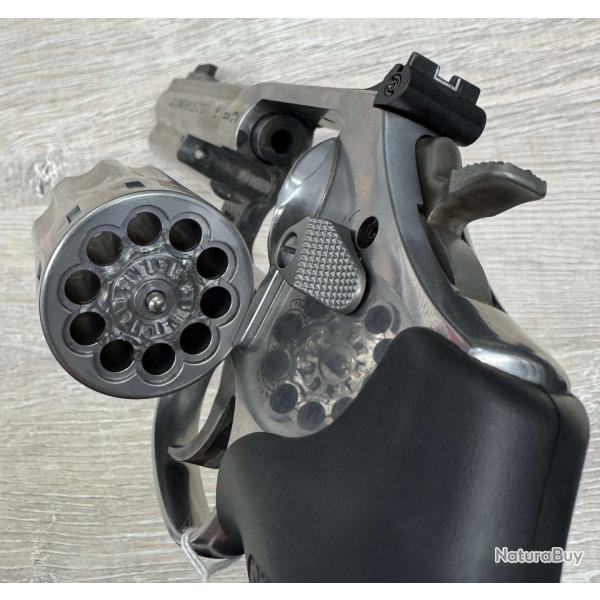 Occasion Smith & Wesson 617 4"