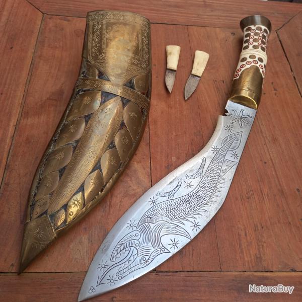 Joli Couteau KUUKRI Manche OS et Laiton avec Fourreau