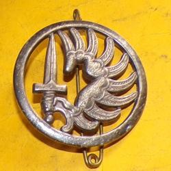 LEGION : INSIGNE DE BERET T.A.P METROPOLITAINS , FABRICANT BOUSSEMART  HOMOLOGATION SANS  , BON ETA