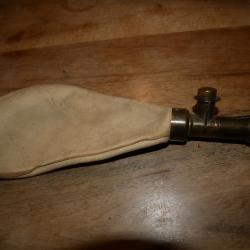Poire &agrave; plomb en tr&egrave;s bon &eacute;tat parfaitement fonctionnelle