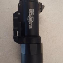 Lampe X300 style surefire