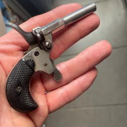 Pistolet de cycliste 6mm Flobert. Vente libre. Cat&eacute;gorie D