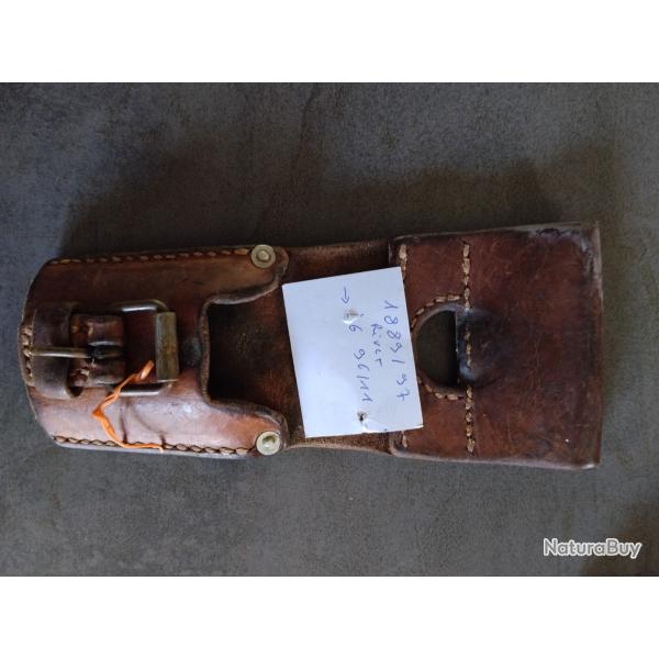 Porte ba�onnette Schmidt Rubin 96/11