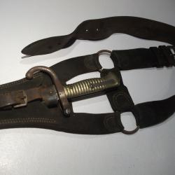 RARE BAIONNETTE CHASSEPOT ET SON PORTE BAIONNETTE EN CUIR
