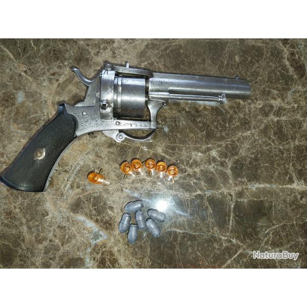 Revolver � broches 7mm carcasse ferm�e type lefaucheux avec 6 cartouches rechargeables Spalek