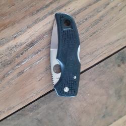 Couteau Spyderco Native