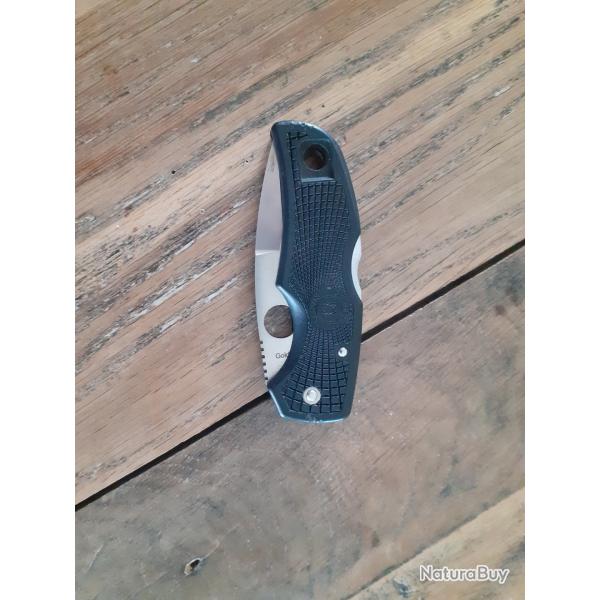 Couteau Spyderco Native