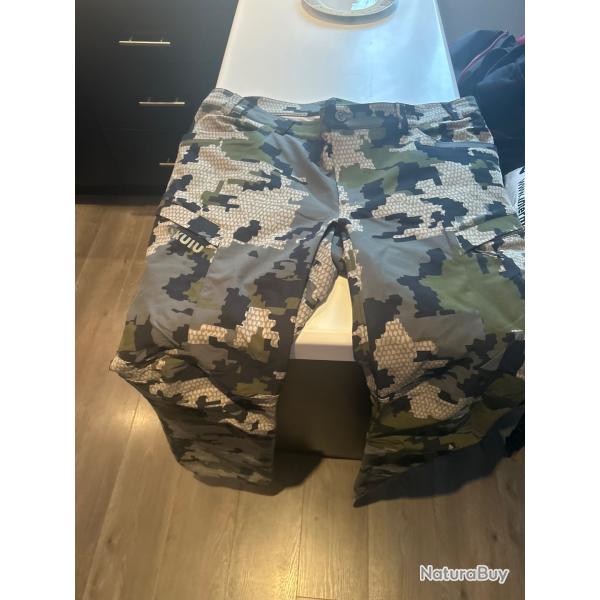 Pantalon kuiu