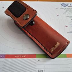 Etui cuir porte culasse