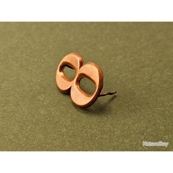 Num�ro 8 pour Suisse SHAKO mod�le 1888  de couleur dor�e