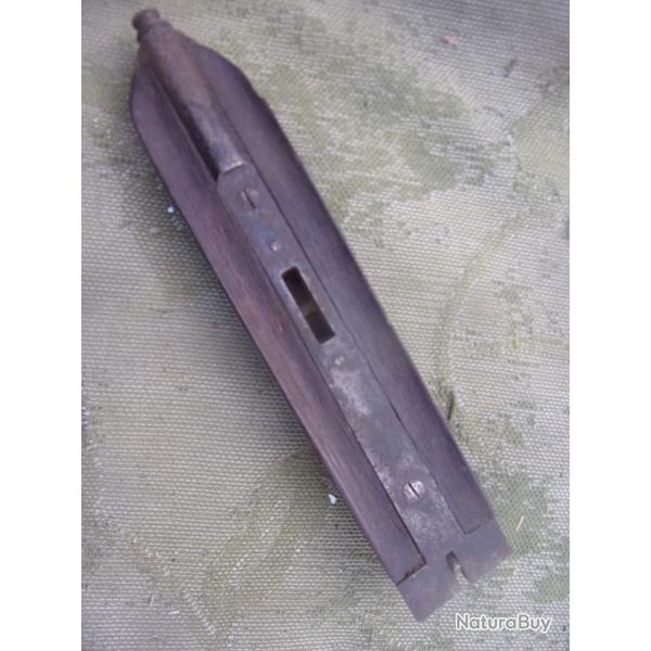 devant / longuesse de fusil juxtapos� de chasse  de longueur 18,8   cm