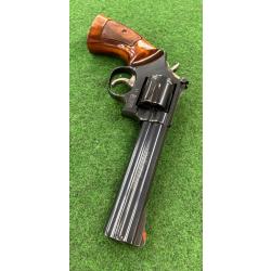 SUPERBE SMITH & WESSON 586 en 357MAG