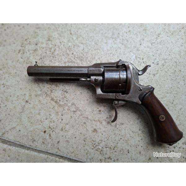 R�volver � broche � cadre ferm� 9MM