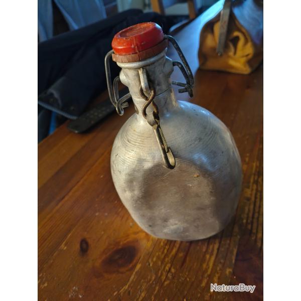 Gourde vintage aluminium bon �tat