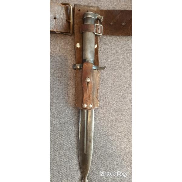 Ba�onnette carl gustav M96 avec fourreau et ceinturon