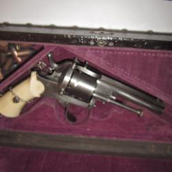 revolver type lefaucheux modele luxe en coffret petit probleme de fonctionement a reparer