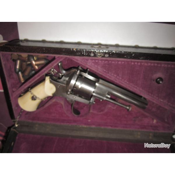 revolver type lefaucheux modele luxe en coffret petit probleme de fonctionement a reparer