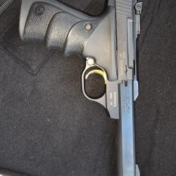 Browning buck mark 22 lr
