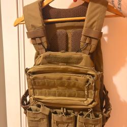 Gilet tactique 5.11 full &eacute;quip&eacute;
