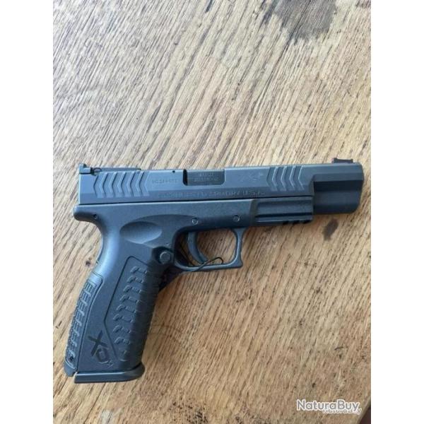 Pistolet Springfield Armory XDM40 Cal. 40SW + accessoires
