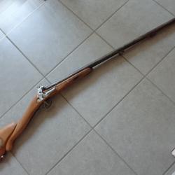 Fusil chasse &agrave; chiens, &agrave; restaurer ou pour pi&egrave;ces.
