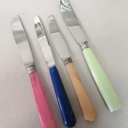 Lot couteaux fruits ou beurre